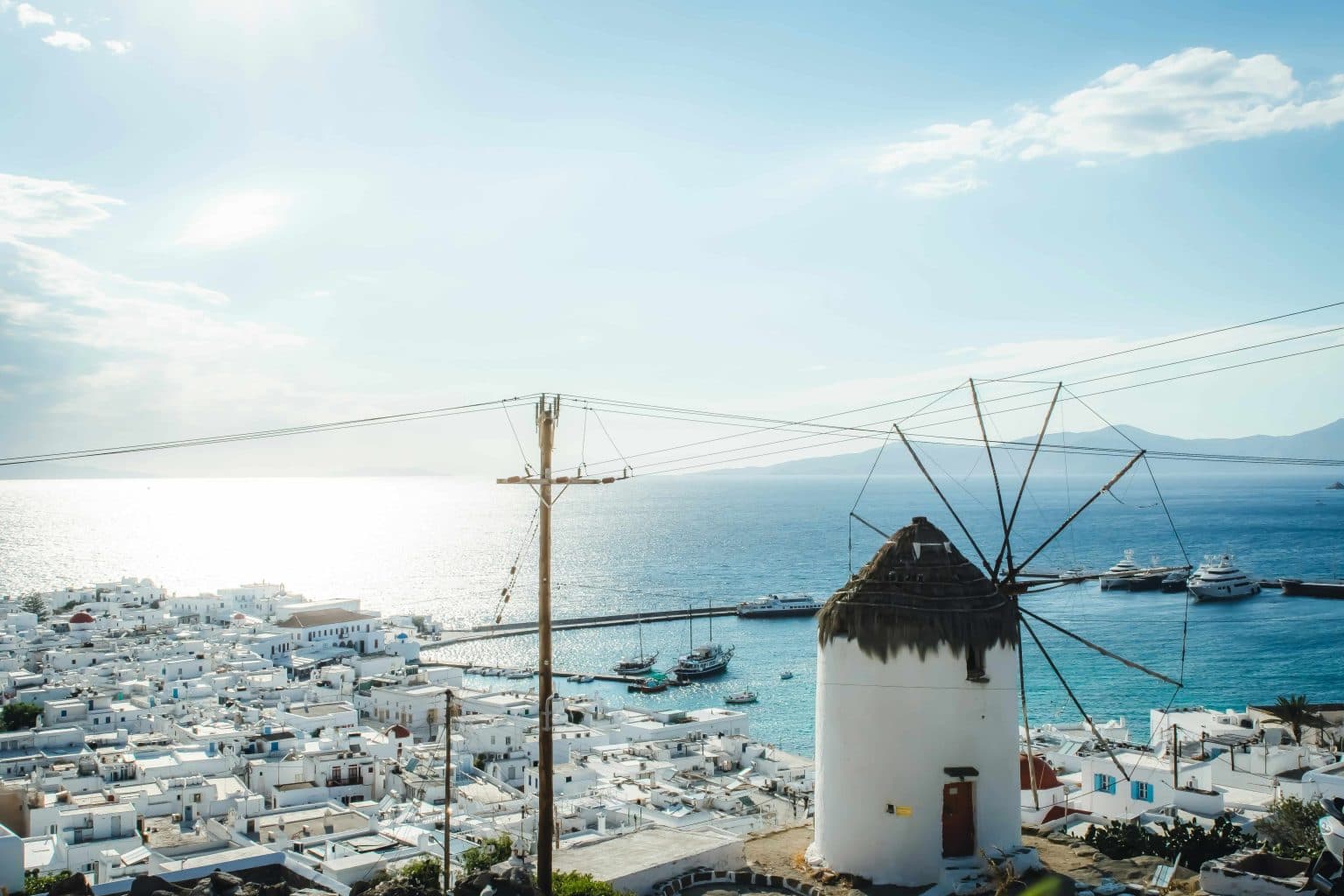 Ανεμόμυλος και η Χώρα της Μυκόνου